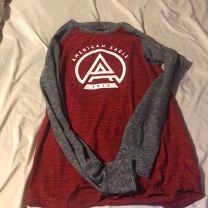 American eagle long sleeve shirt